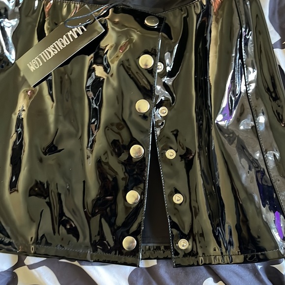 Brazen appeal micro mini skirt - Picture 3 of 7